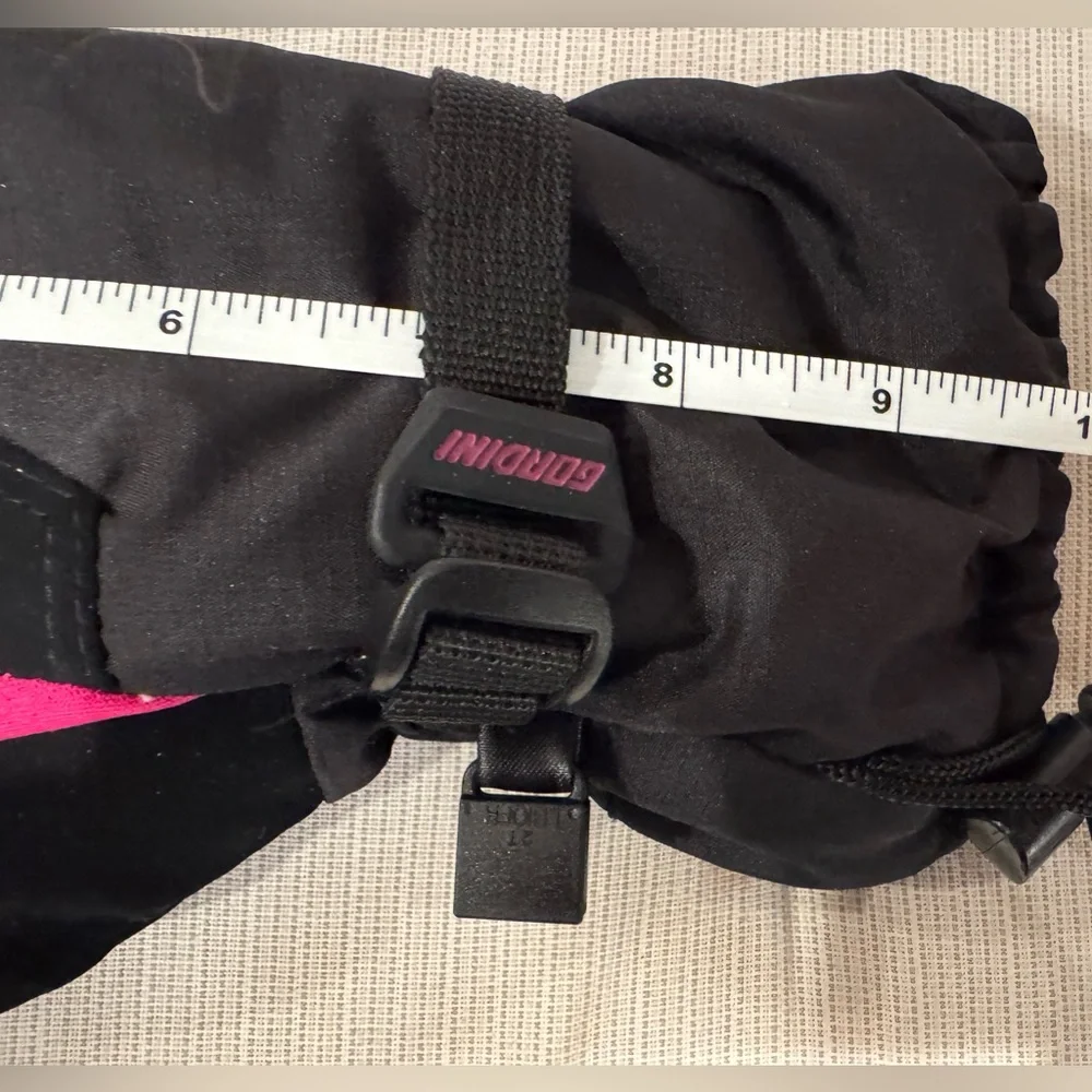 Gordini Girls Ski Pink and Black Mittens Size M